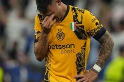 开云官方app入口-包含皇马横扫马德里竞技，穆勒状态火热的词条