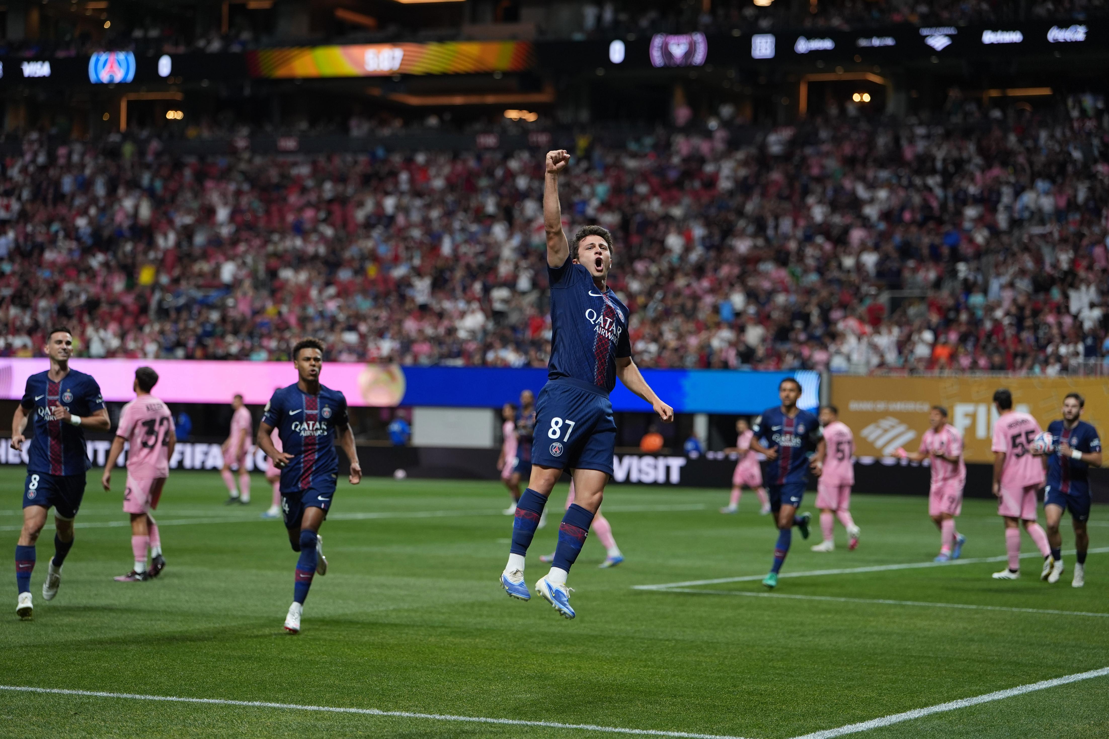 包含巴黎圣日耳曼对阵马赛：强者总是胜利者的词条