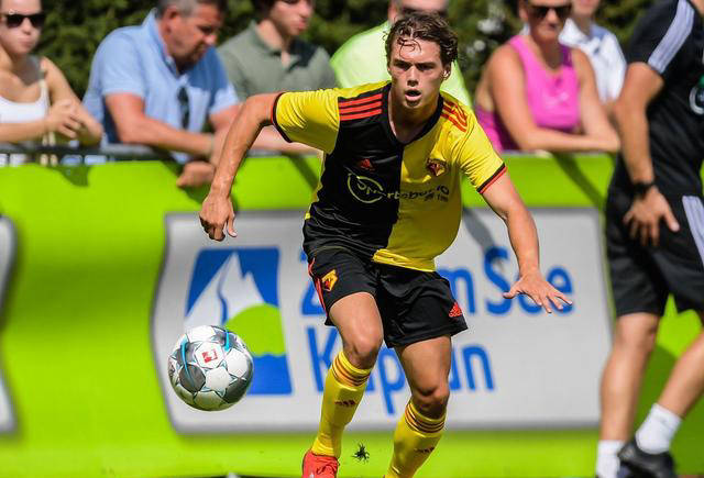 沃特福德队客场逆转战胜对手,继续保持不败的简单介绍 沃特福德队客场逆转战胜对手,继续保持不败的简单介绍