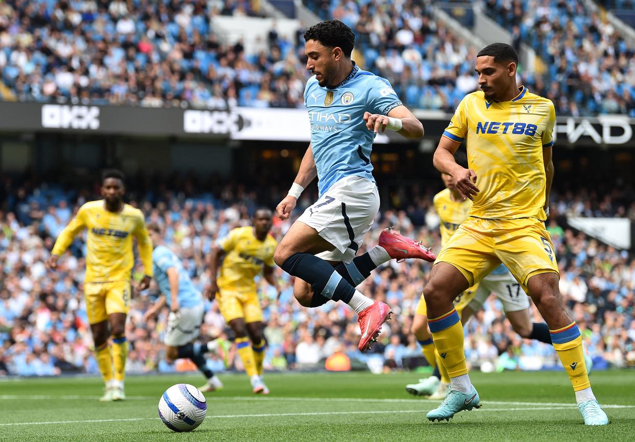 曼城主场大胜水晶宫，继续保持领先优势的简单介绍