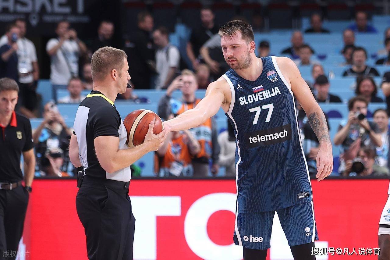 斯洛文尼亚队帅气表现，进入四强