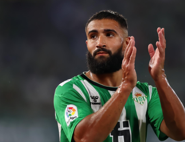 贝蒂斯后防漏洞频出，主场遭遇失败挫折的简单介绍