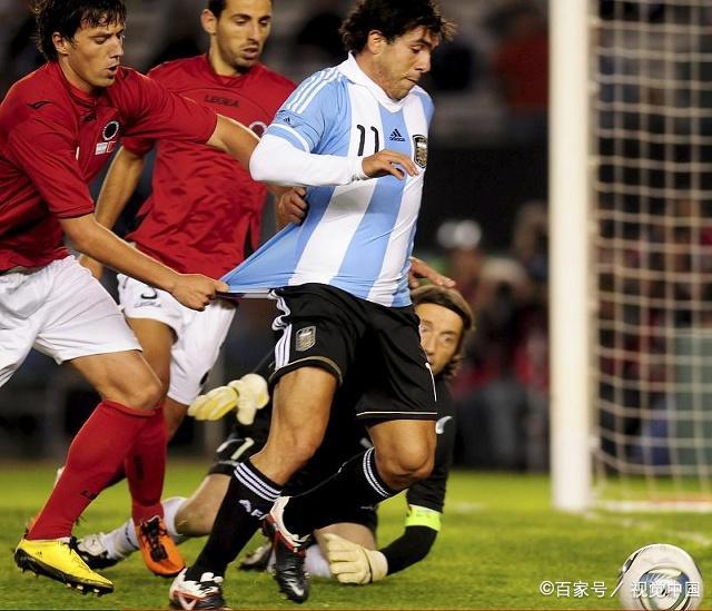 欧预赛：摩尔多瓦队失利，俄罗斯队晋级半决赛