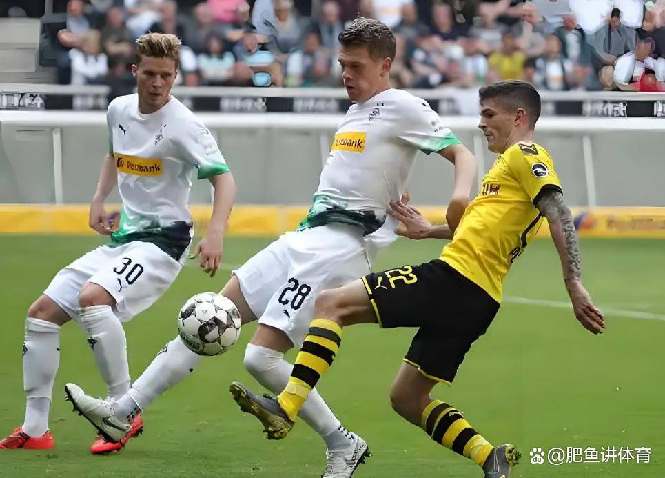 里昂主帅强调球员团结，备战下一场比赛的简单介绍