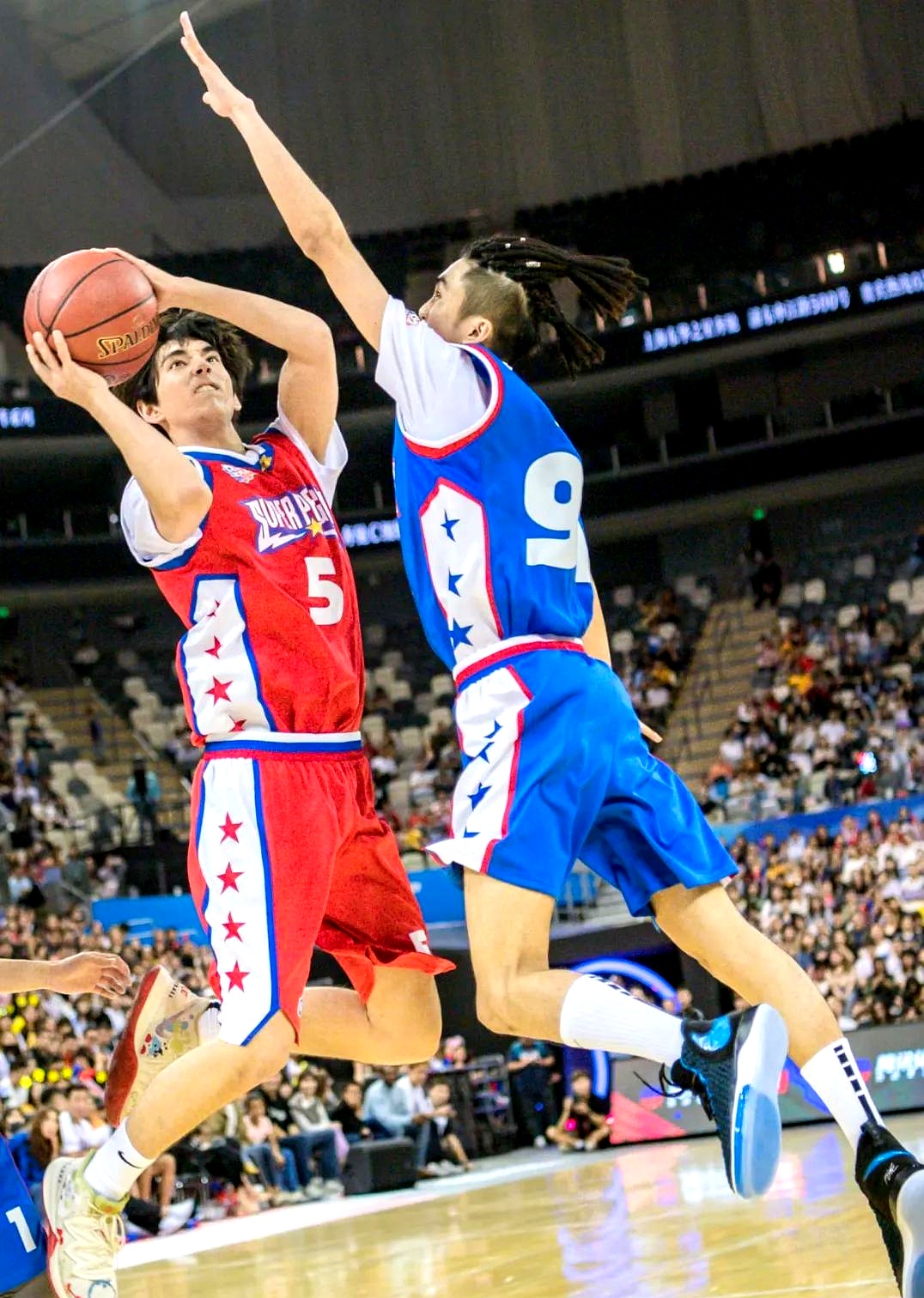 球员在最新比赛中展现出顶尖技艺