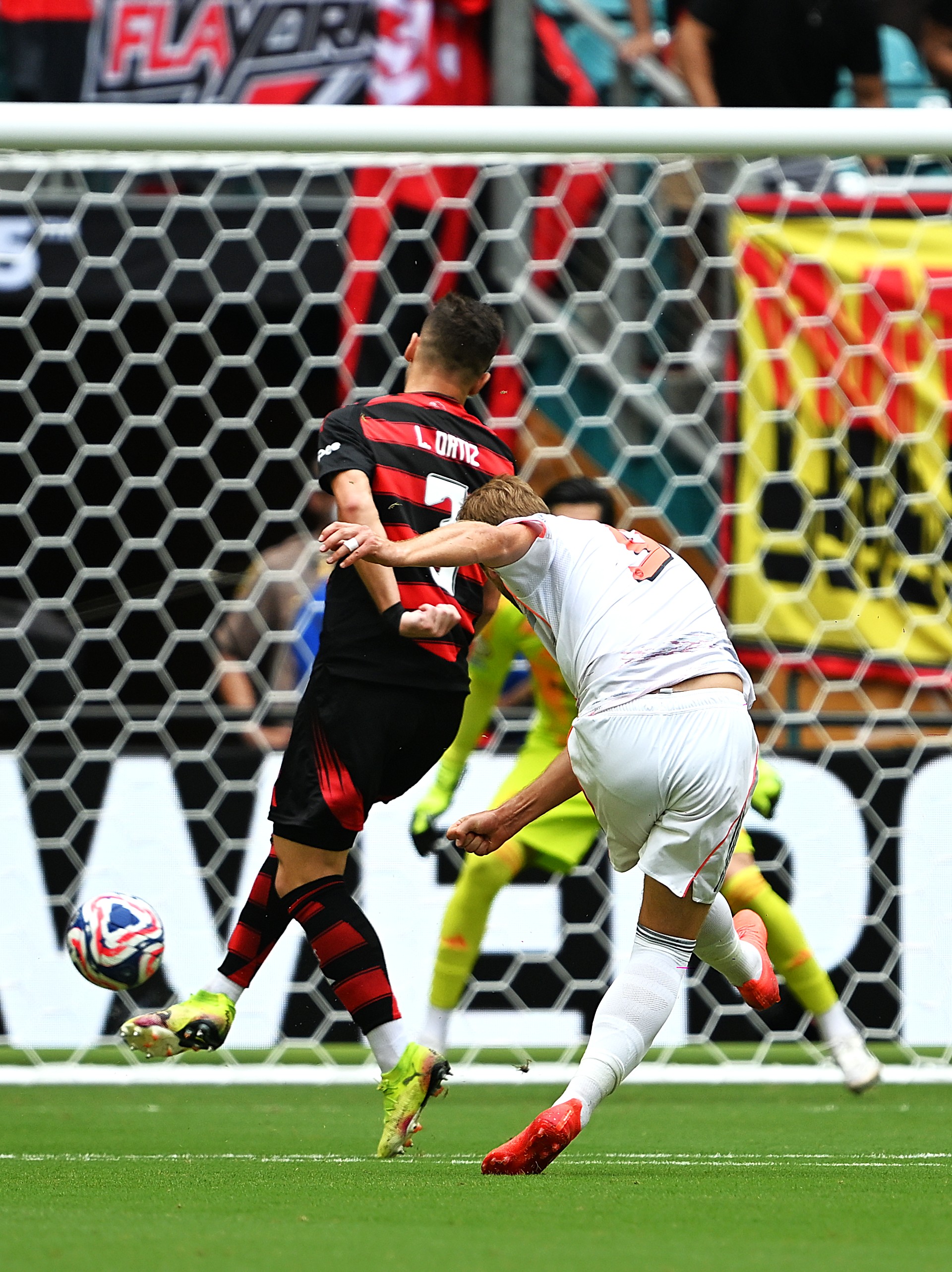 包含拜仁慕尼黑主场胜利,小组赛告捷的词条 包含拜仁慕尼黑主场胜利,小组赛告捷的词条