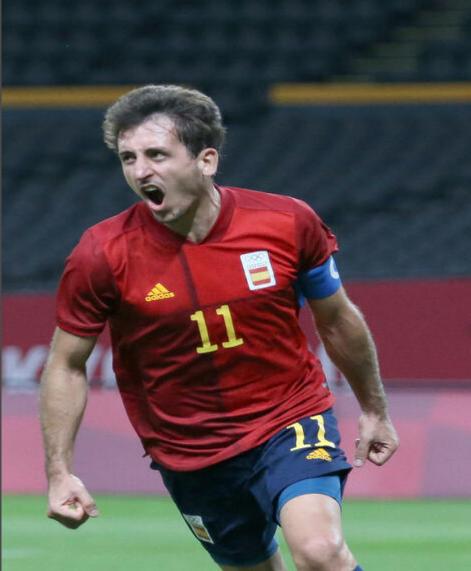 美国完胜英格兰，奥亚尔萨瓦尔刷新纪录