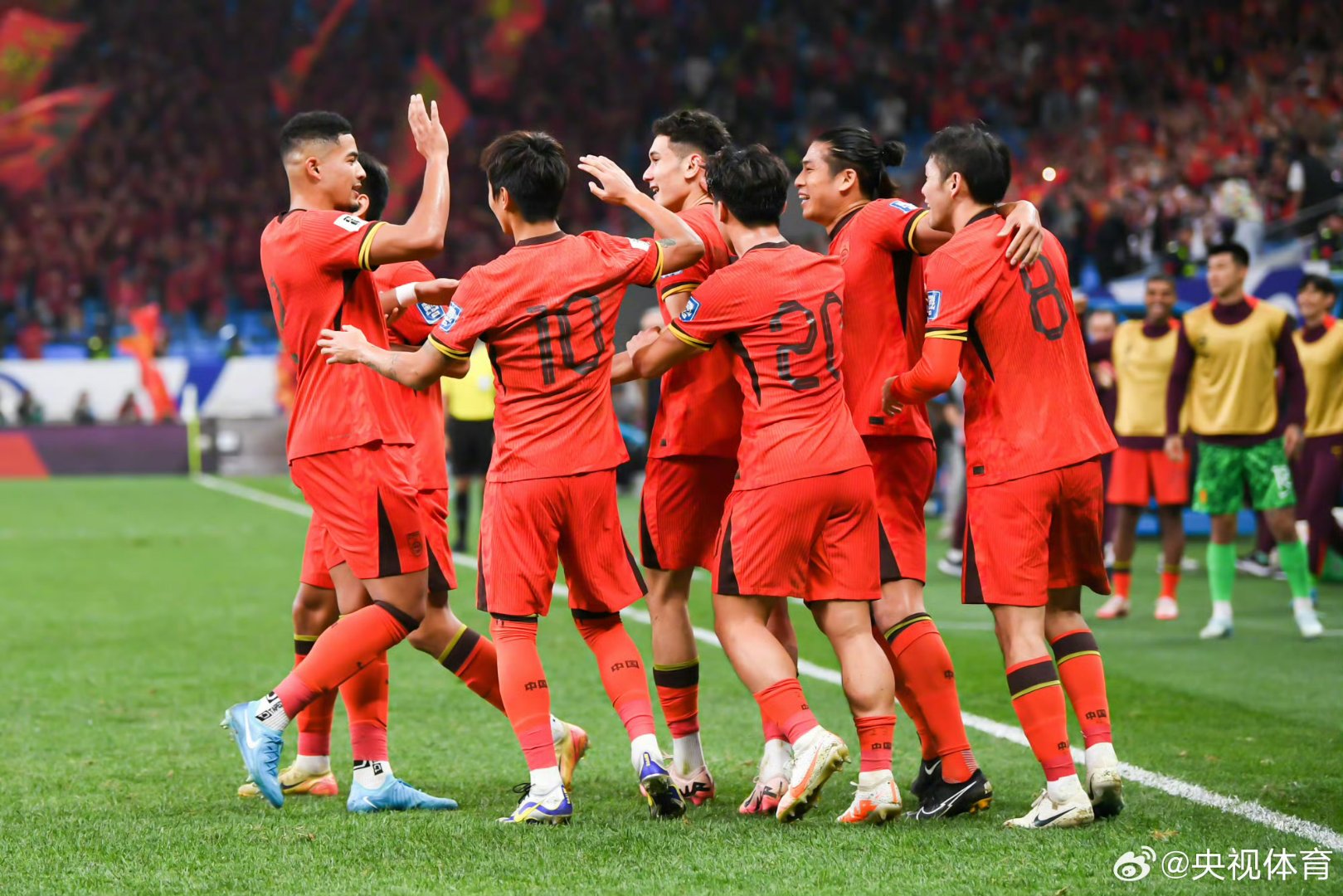 国内足球联赛精彩值得期待,球队表现亮眼的简单介绍 国内足球联赛精彩值得期待,球队表现亮眼的简单介绍