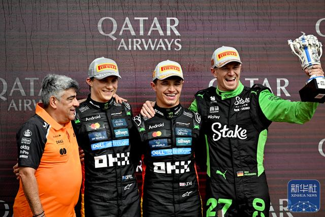 关于索伯车队险胜雷诺车队，塞恩斯高光表现的信息